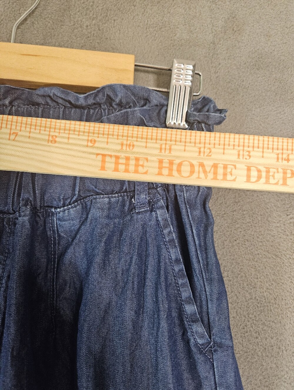 Zenana Womens Small Wide Leg Frye Hem Denim Pants Pullup High-Rise Bleach Wash - Picture 3 of 10